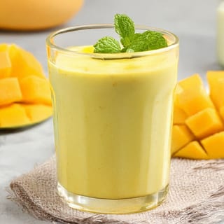 MANGO LASSI