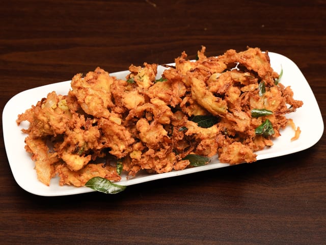 Onion Pakoda.